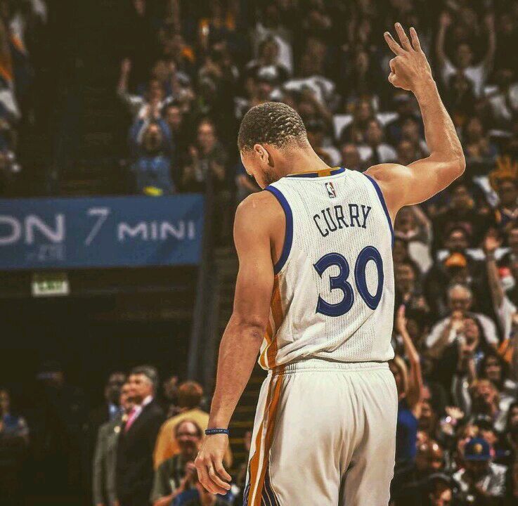 和平TV特别栏目！记者深入决赛圈，采访了几位王牌特种兵！