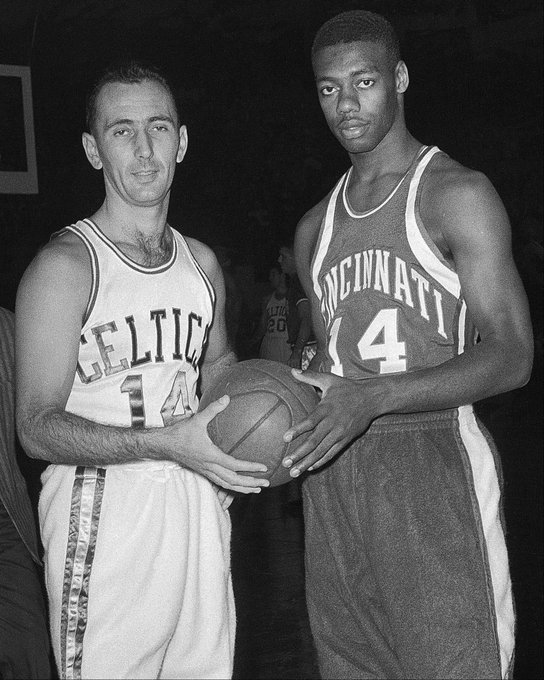 同阵营共鸣 同阵营共鸣